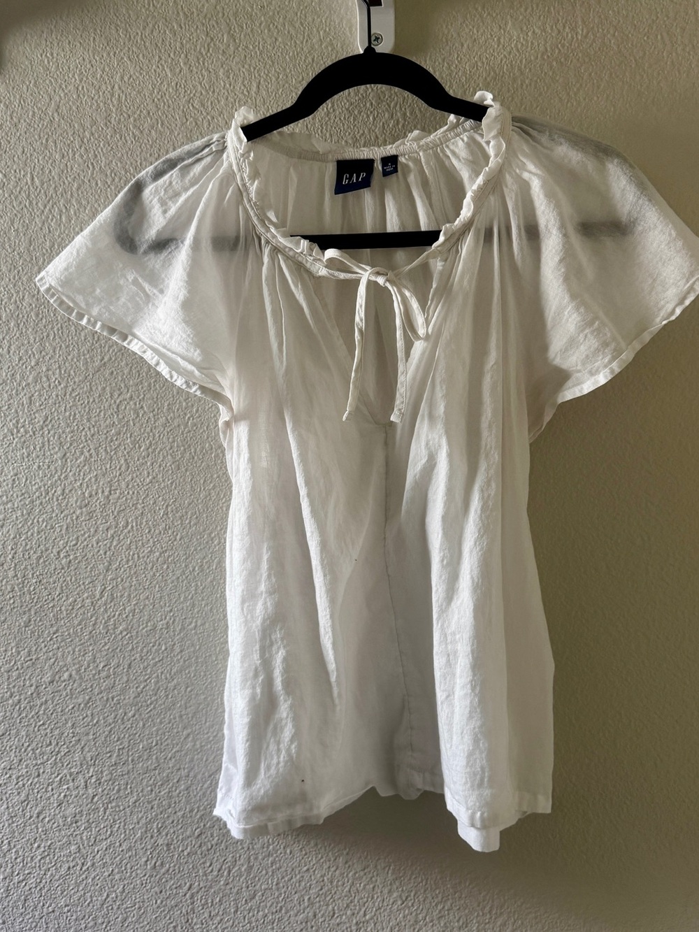 GAP White Tie-Front Flutter Sleeve Blouse